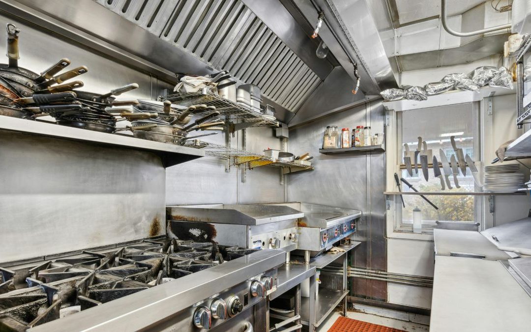 How Chillers Can Reduce Operating Costs for Industrial Facilities